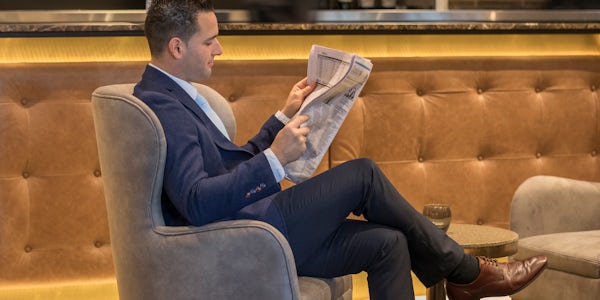 About Us | Deco Hotel